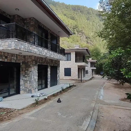 Alpehytte Camlibel Cascade Homes *